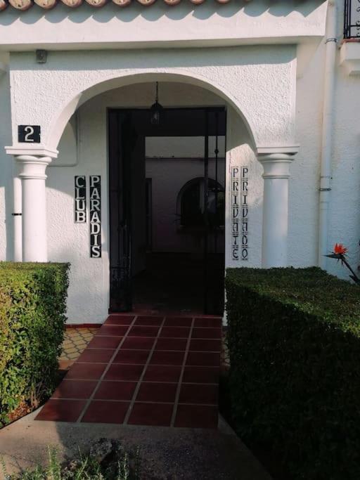 Studio Paris Estepona Exterior foto