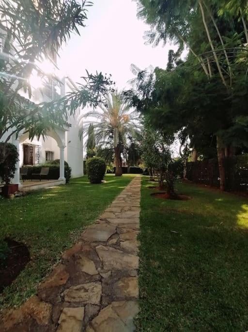 Studio Paris Estepona Exterior foto